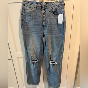 Abound Mom light stone wash jeans